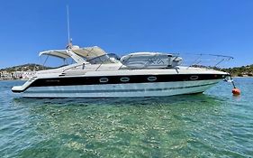 Cozy Yacht Lodge In Barcelona With Boat Tour Option